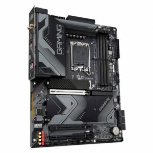 Alternative view of GIGABYTE Z790 GAMING X AX DDR5
