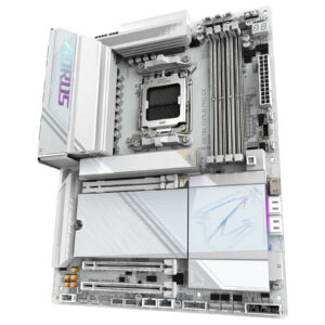 Alternative view of GIGABYTE X870E AORUS PRO ICE