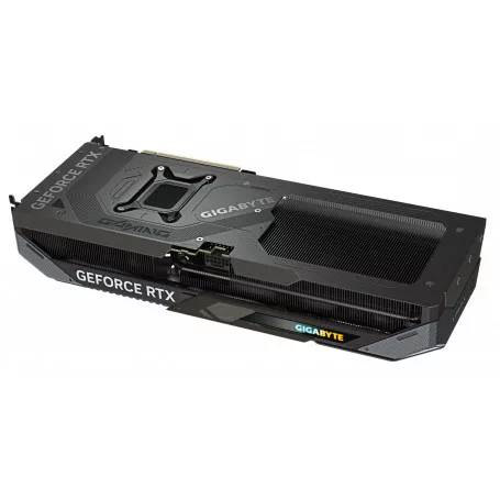 GIGABYTE GeForce RTX 5070 GAMING OC 12G Carte Graphique - 12 Go GDDR7, 192 bits, PCI-E 5.0, 2625 MHz Core Clock, 3 x DP 2.1a, 1 x HDMI 2.1b, NVIDIA DLSS 4, GV-N5070GAMING OC-12GD – Image 4